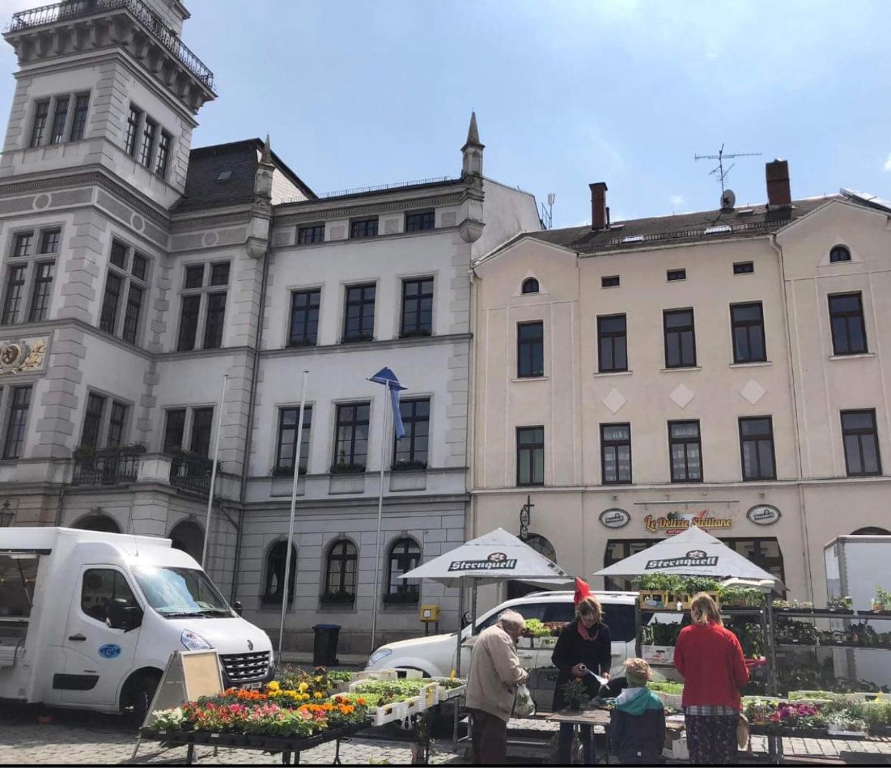 Kleinzimmer Am Markt Oelsnitz  Zewnętrze zdjęcie