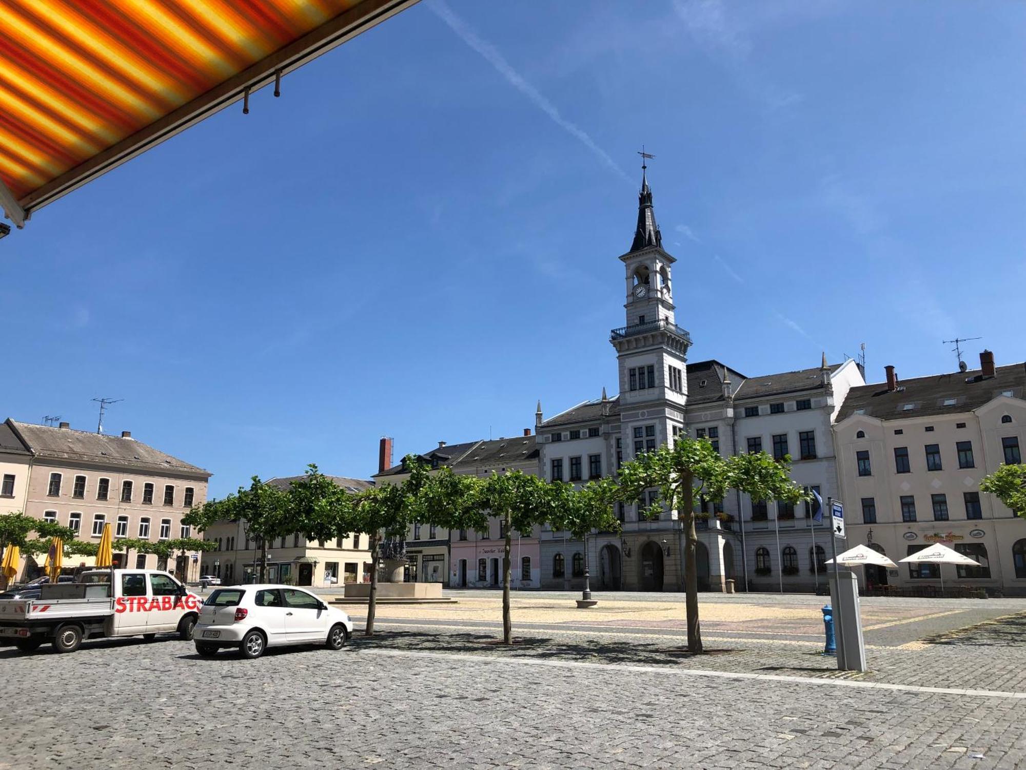 Kleinzimmer Am Markt Oelsnitz  Zewnętrze zdjęcie